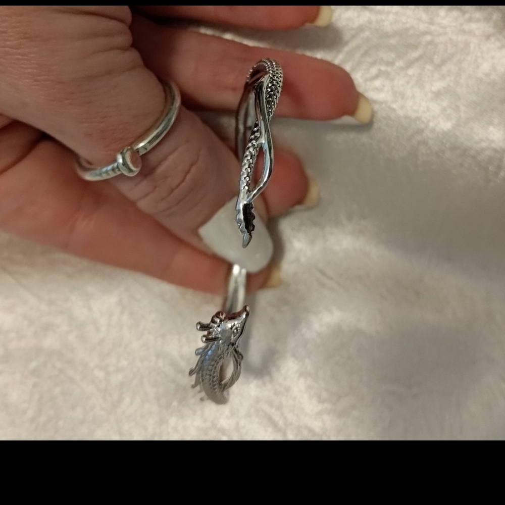 Silver Dragon Fashion Bracelet